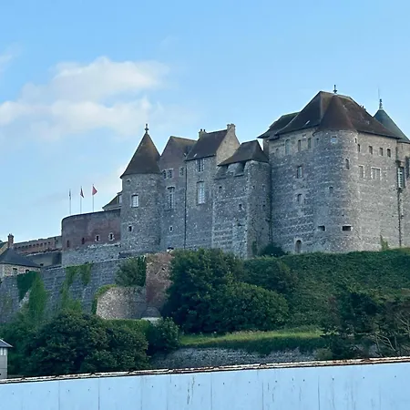 Les Nids Ξενοδοχείο με διαμερίσματα *